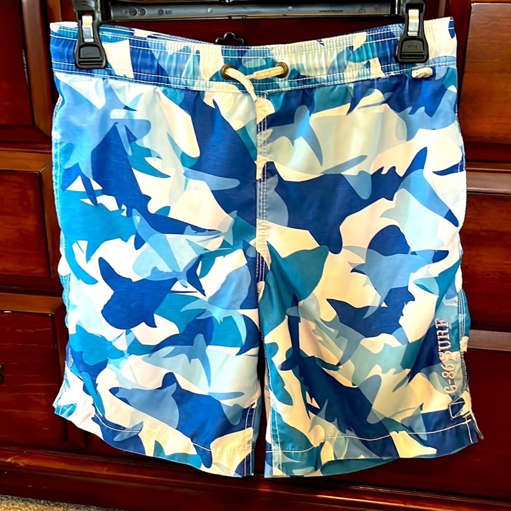 Gap boys swim trunks - shark design